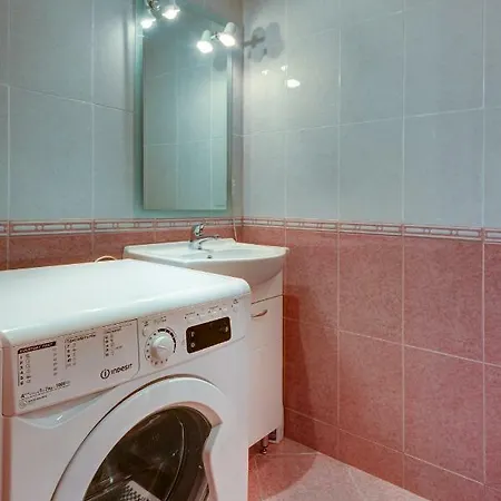 דירה Two Bedroom - Panorama Beach נסבר